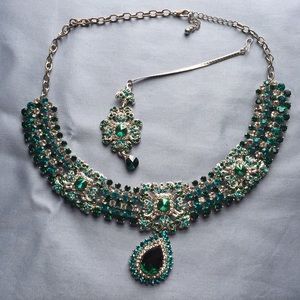 Statement set Indian necklace